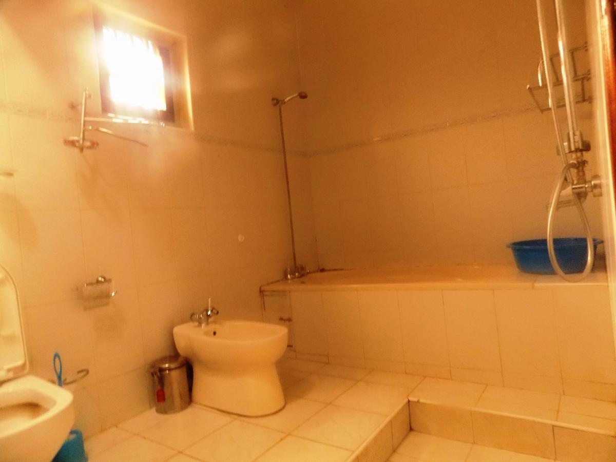 Rhino Motel Mbarara Екстериор снимка