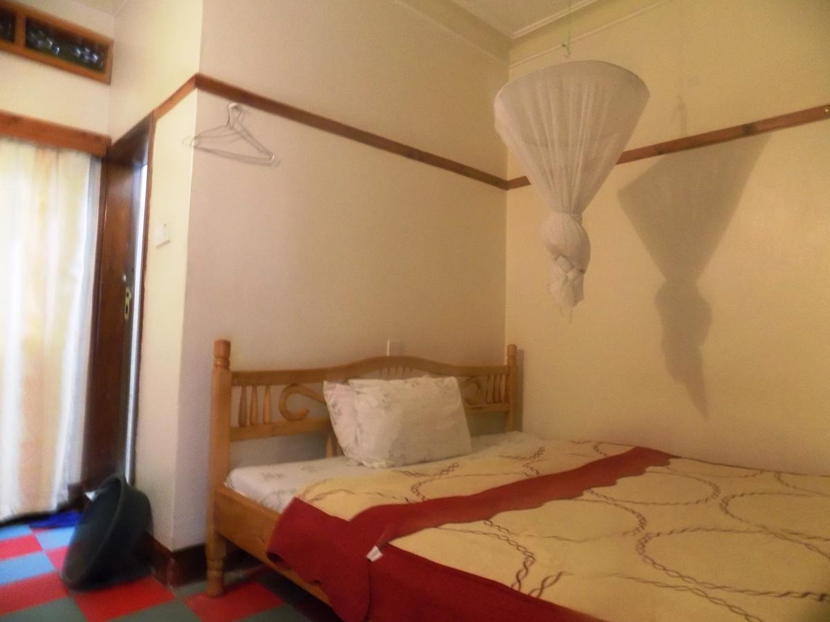 Rhino Motel Mbarara Екстериор снимка